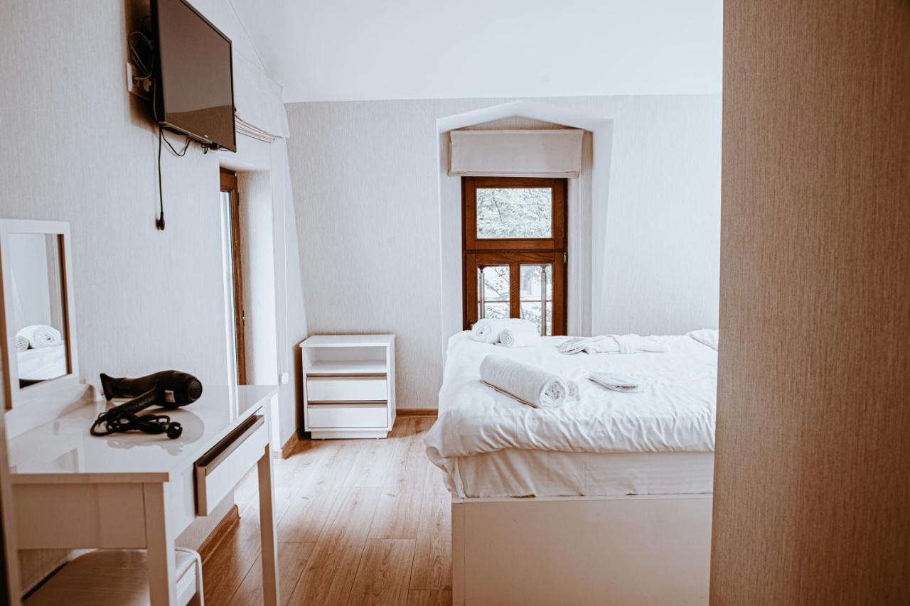 Sama Grand Hotel Tiflis Exterior foto