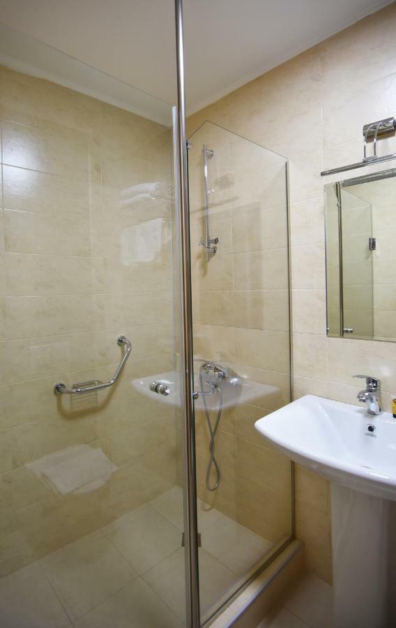 Sama Grand Hotel Tiflis Exterior foto